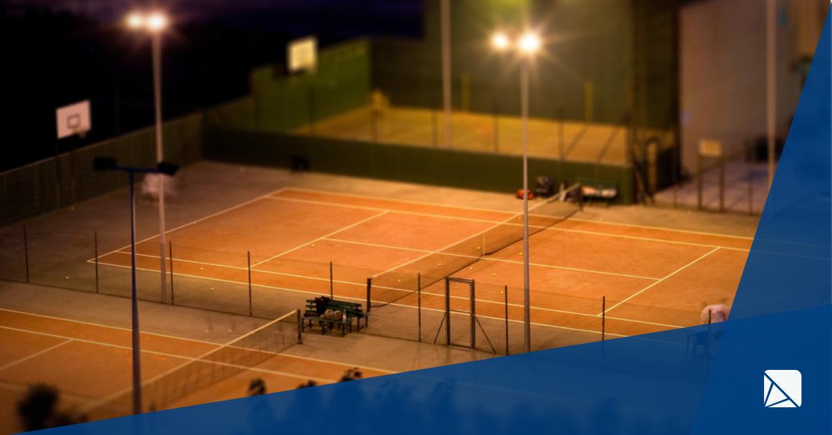 Quadra de tênis e todos benefícios da iluminação led | Novvalight
