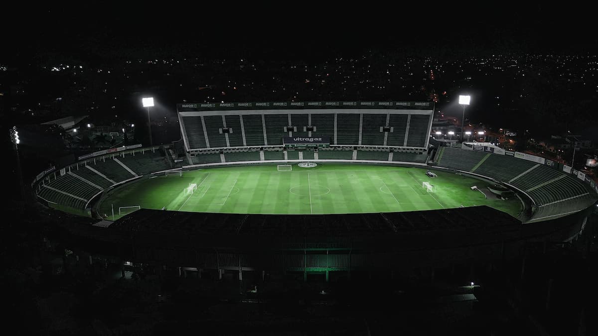 Estádio iluminado