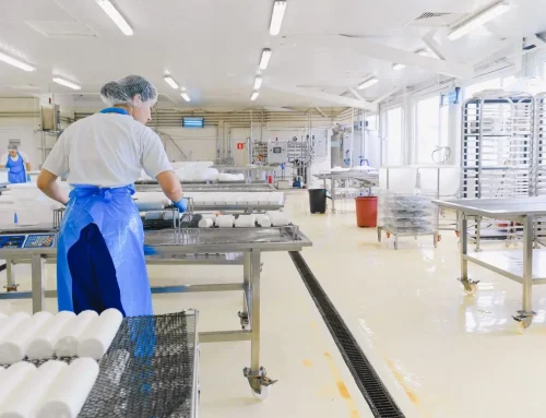 Como definir a potência ideal de uma luminária para indústria alimentícia?