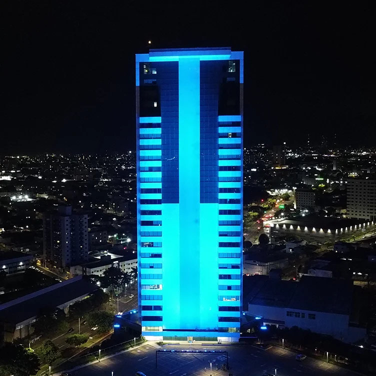 Retrofit realizado pela Novvalight da Uberlândia Business Tower